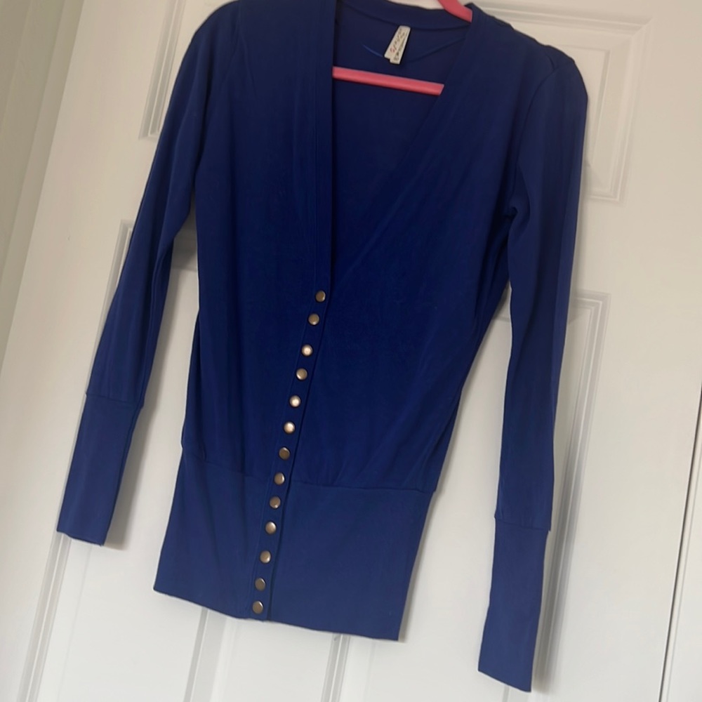 Royal blue sweater, thin, Medium